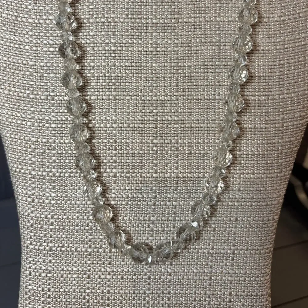 Vintage Clear Crystal Necklace Faceted Glass Beads Mid Century Classic - Picture 2 of 4